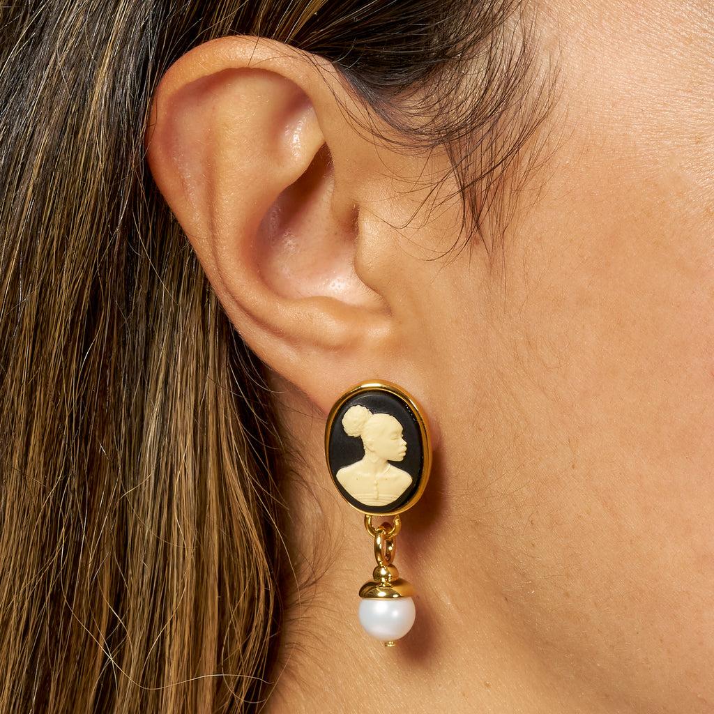 Classic Cameo Pearl Post Earrings