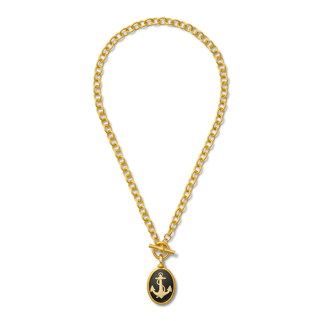 Classic Cameo Pendant