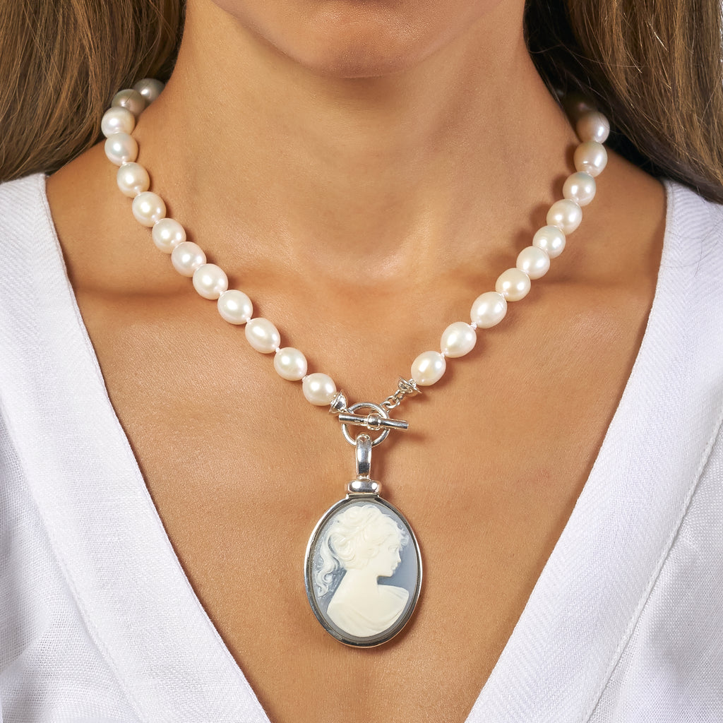 Grande Cameo Pearls + Sterling Silver Necklace