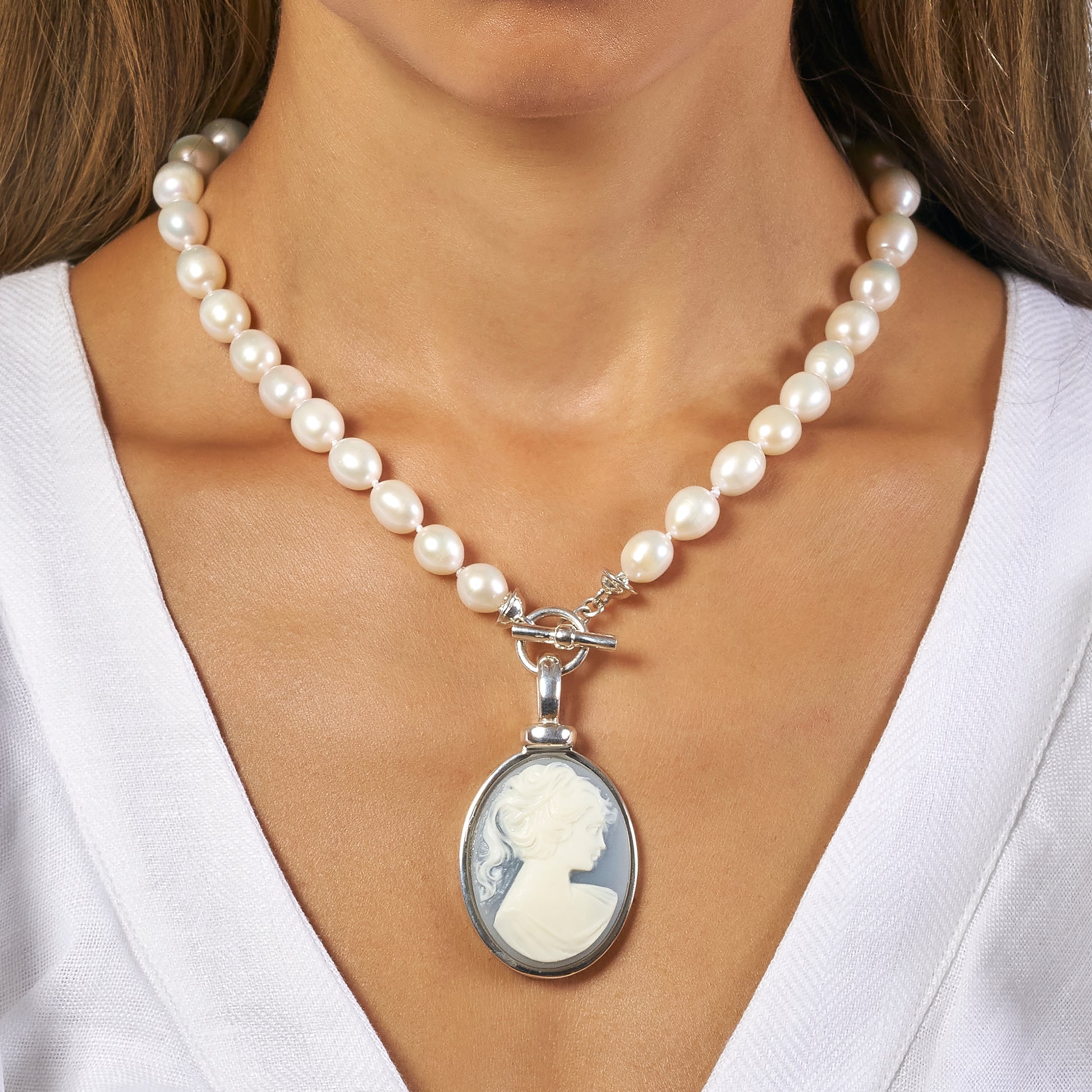 Grande Cameo Pearls + Sterling Silver Necklace