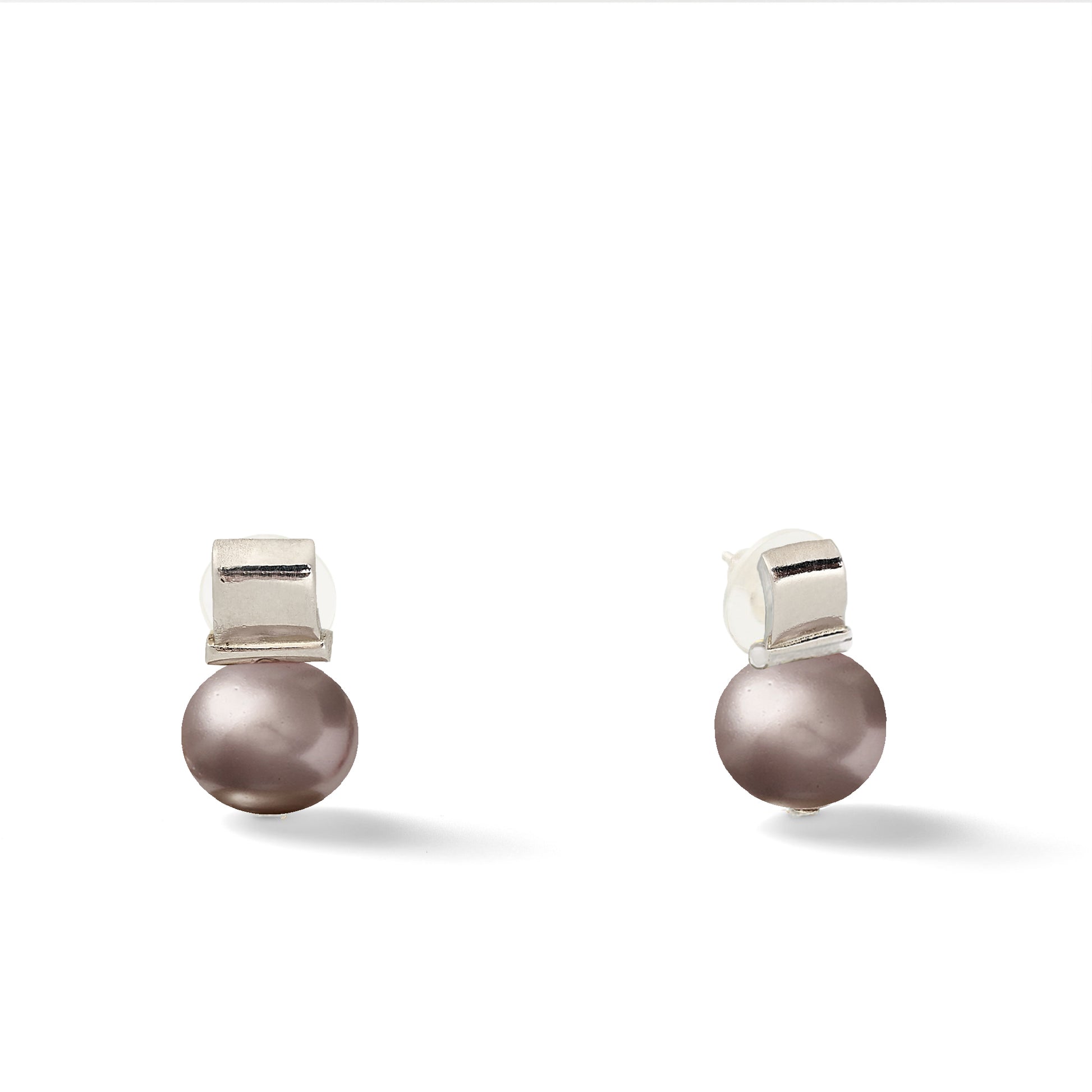 Smooth + Classic Sterling Pebble Pearl Posts Medium